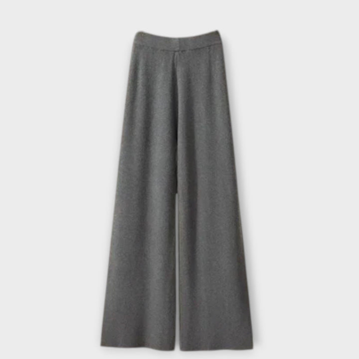 Sandra  ｜ Pohodlný trojdielny set