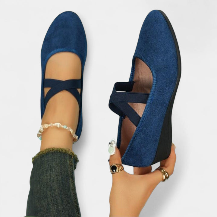 Nina – Pohodlné uzavreté topánky na podpätku