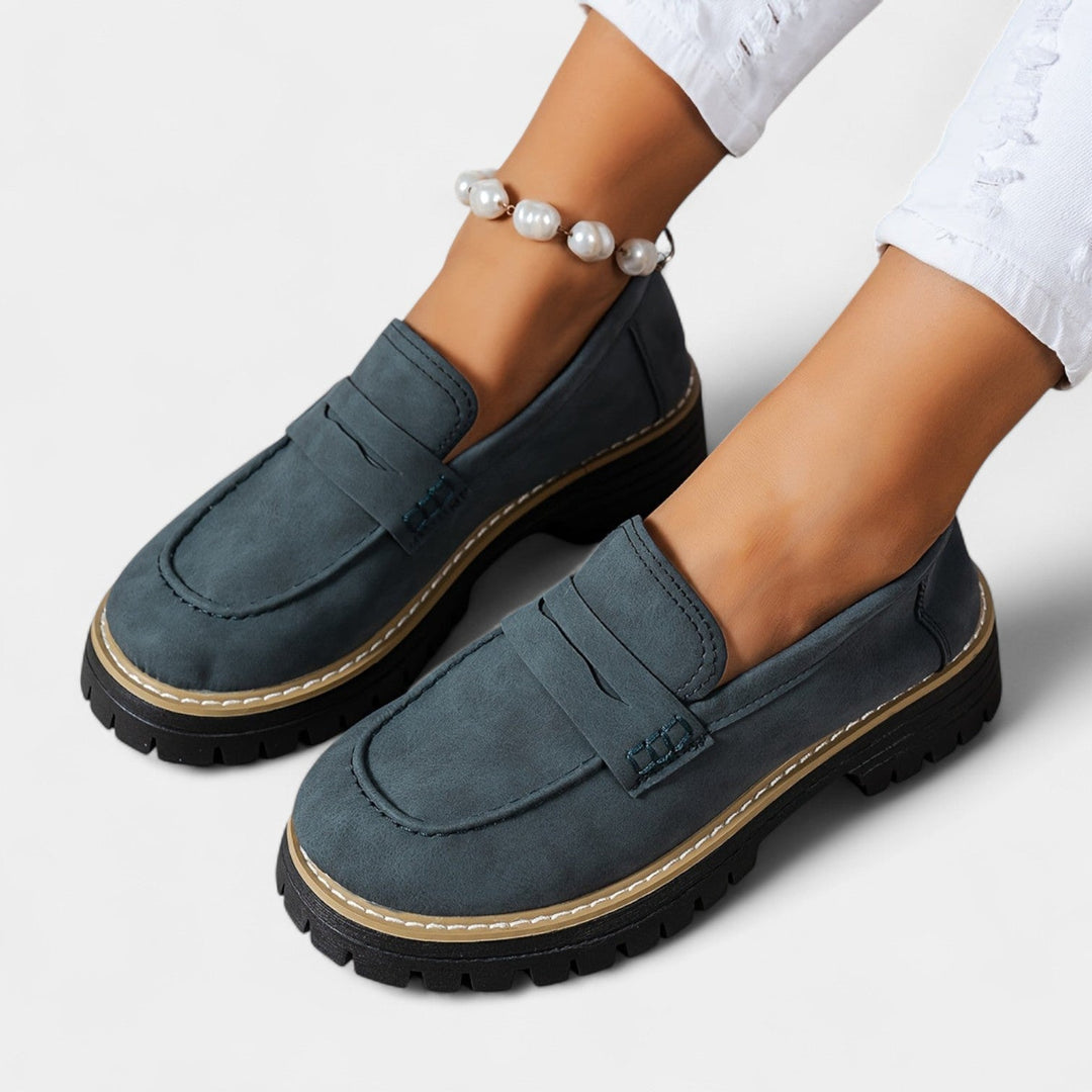 Michaela – Mokasíny na masívnom podpätku