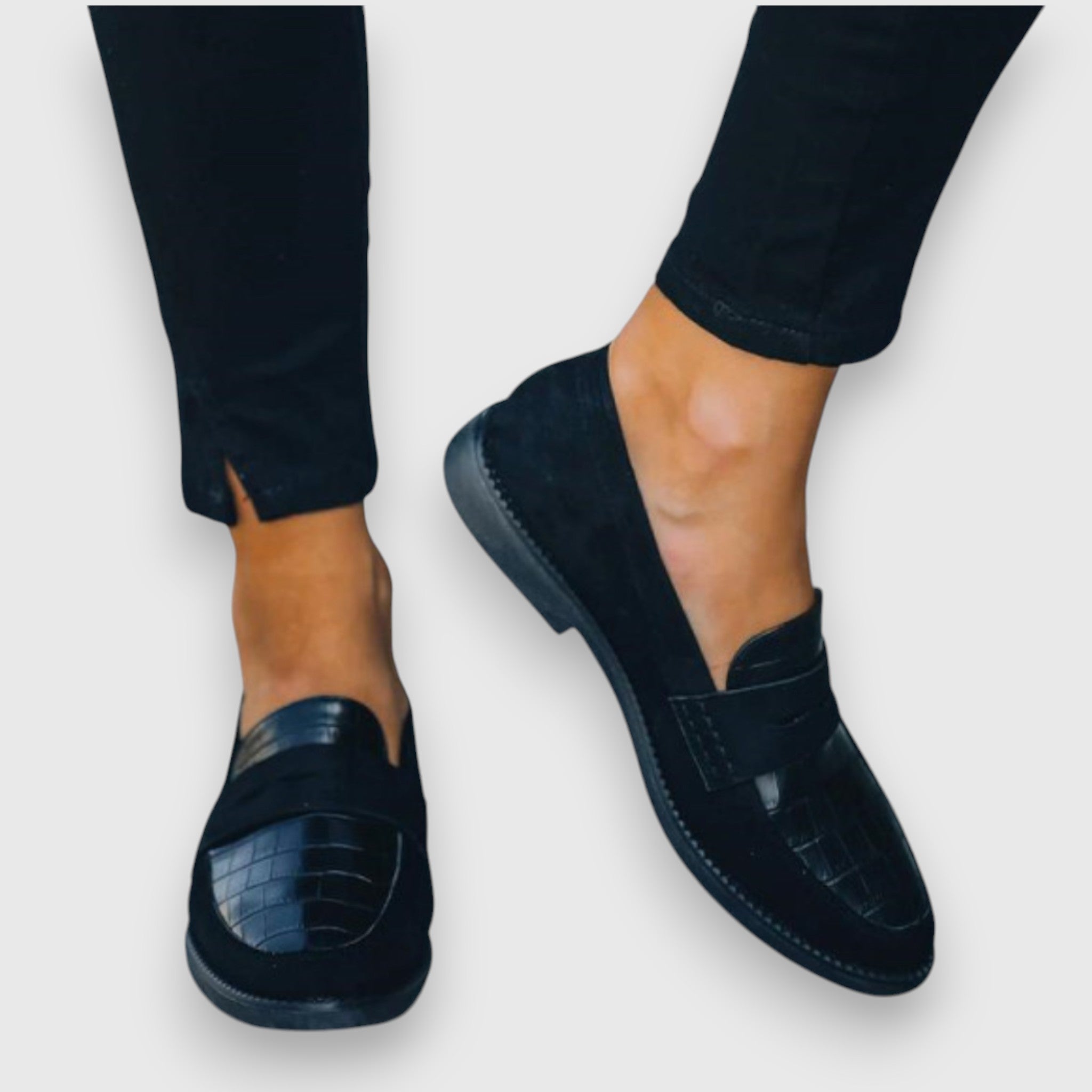 Sara  ｜Loafer