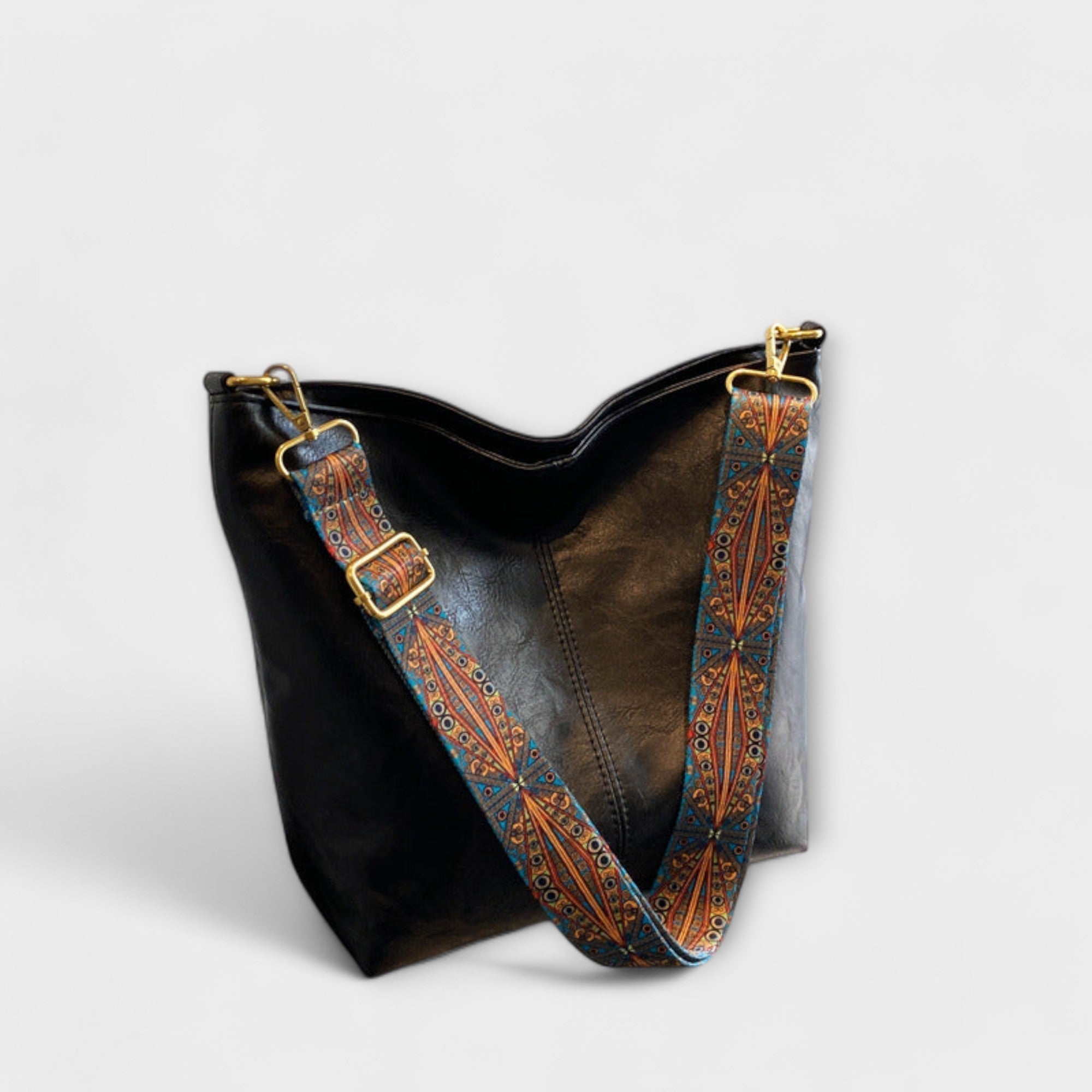 Monika ｜Elegantná Vintage Kabelka