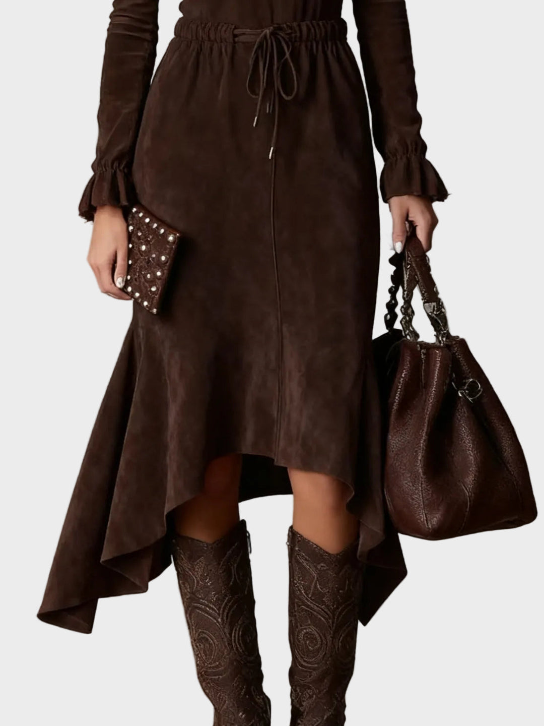 Elegantná Midi Šaty z Semišu v Tmavej Hnedej s Viazaním