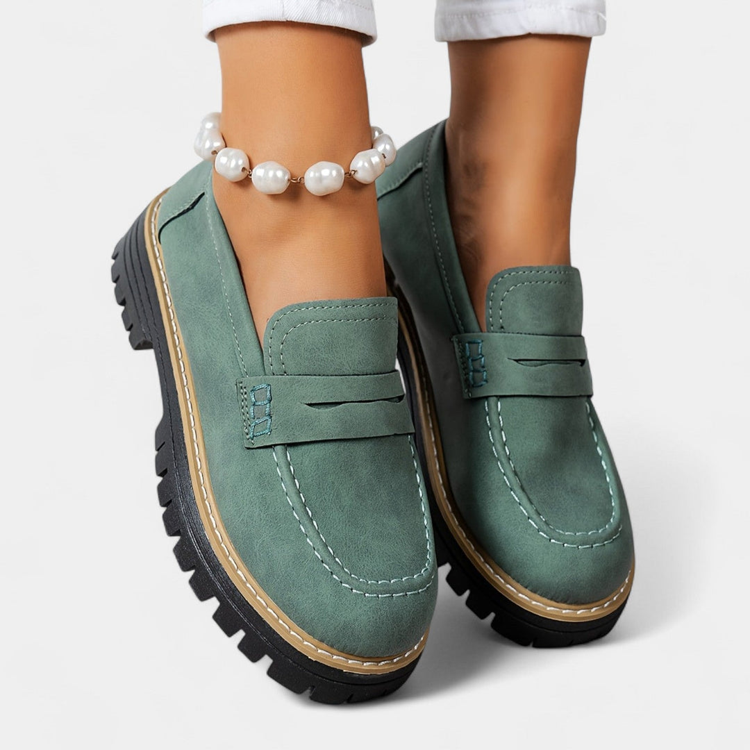 Michaela – Mokasíny na masívnom podpätku