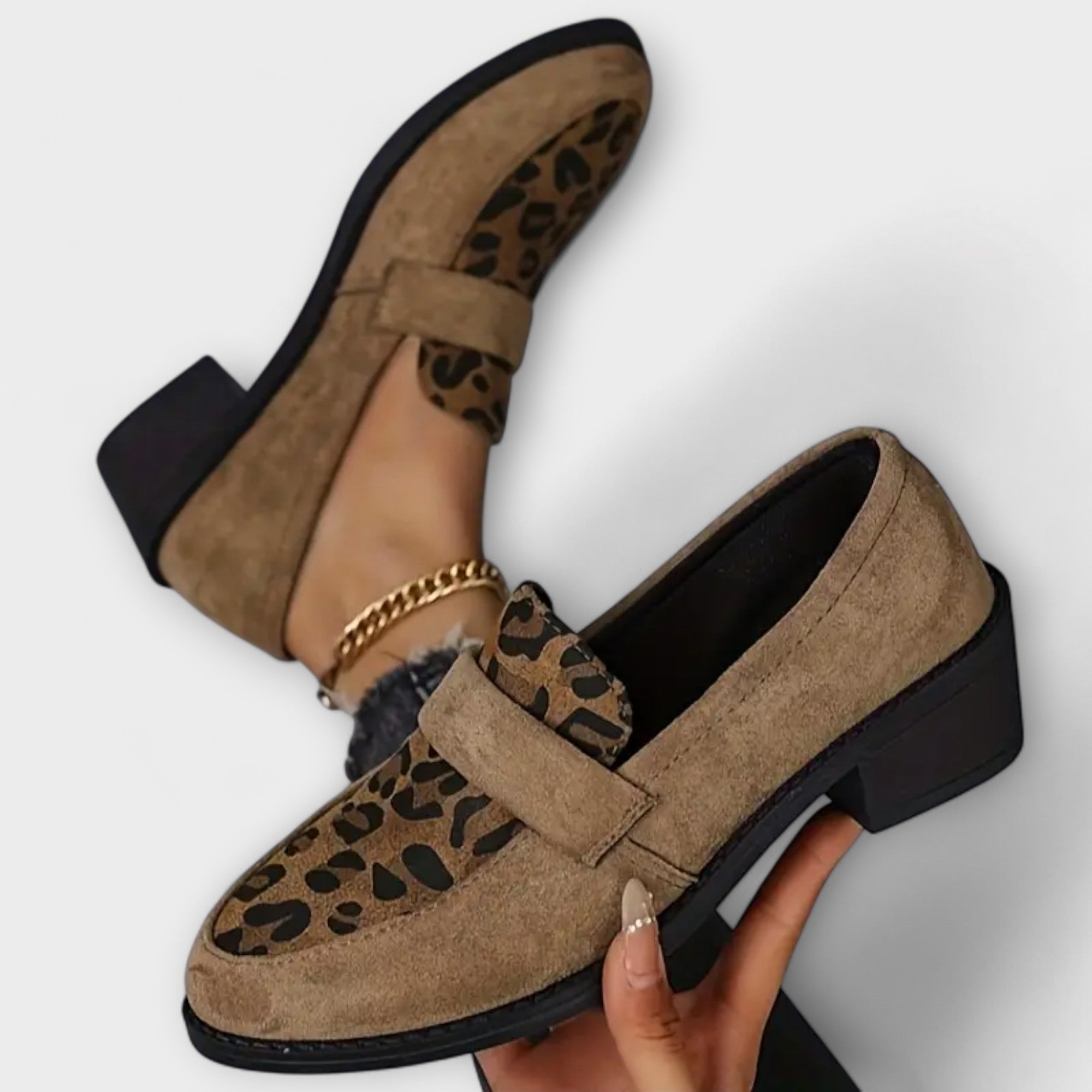 Karla  ｜ Elegantné dámske topánky s leopardím vzorom