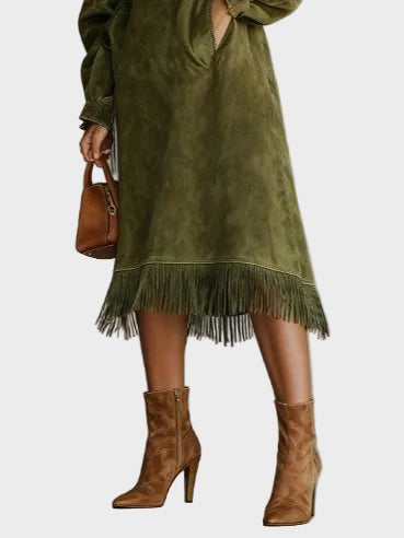 Šaty z Suede s Golierom a Strapcami